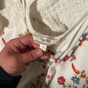 White floral blouse tank top